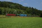 Am 11.07.2013 nhert sich die Re 6/6 11649 mit einem Kieszug Winterthur Wlflingen.