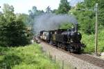 Dampfzug mit Ed 3/4 2 und E 3/3 2 unterwegs am 30. Juni 2007 zwischen Sisikon und Flelen bei der Tellsplatte.