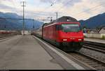 Re 460 104-3  Toggenburg  als IC 584 (IC 3) von Chur (CH) nach Zürich HB (CH) erreicht den Bahnhof Landquart (CH) auf Gleis 3.