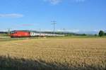 Re 460 049-0 mit IC 1088 bei Allmendingen, 18.08.2014.