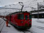 MGB 55 Deh4/4I (ex FO). 
Hier ist gerade zu sehen, dass dies tatschlich ein Gepcktriebwagen ist.
Wintermorgen in Andermatt. 25.01.2011