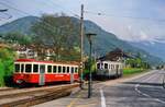 Beiwagen Bt 223 der Schweizer Privatbahn Chemins de fer electriques Veveysans (CEV) und rechts daneben der Museumswagen BCFeh 4/4 Nr.6 der BC  Datum: 18.05.1986