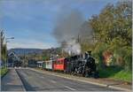 Am Abend, bei einer bereits tief stehenden Sonne (und entsprechender Ausleuchtung des Gestänges der Dampflok) verlässt die BFD HG 3/4 N° 3 der Blonay-Chamby Bahn mit ihrem letzten Dampfzug des Tages Blonay in Richtung Chaulin. 

20. Oktober 2010