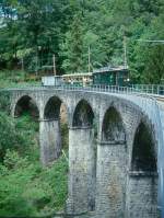 BC Museumsbahn Extrazug 51071 von Blonay nach Weiche -(Chaulin) am 23.05.1999 auf Baye de Clarens-Viadukt mit Gepckriebwagen exCGTE Fe 4/4 151 - exCGTE C4 370 - exAL K 87.
