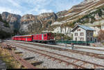 Pressefahrt des neugegründeten Vereins MGBahn-Historic (<a href= http://www.mgbahn-historic.ch/ >http://www.mgbahn-historic.ch/</a>) am 29. September 2017. Am Zielbahnhof Gletsch wurde die dort remisierte BVZ HGe 4/4 16 vor den Zug gestellt. Ähnliche Züge wie dieser fuhren bis 1982 regelmässig über die Furka Bergstrecke.