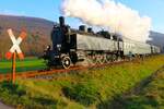 Eurovapor 77 250 mit Museumseisenbahn Hanau Sonderzug am 01.12.24 bei Miltenberg