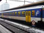 SBB - Pesronenwagen B 50 85 20-35 083-8 im Bahnhof von Biel/Bienne am 31.12.2008