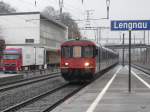 SBB - Regio von Olten nach Biel mit dem BDt 50 85 82-33 930-7 an der Spitze bei der einfahrt in Lengnau am 15.02.2011