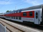 Schlafwagen WLABm 61 85 76-90 302-4 nach der Ankunft,mit dem CNL 1259 aus Zrich,am 09.Juli 2011,in Binz.