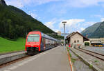 Im Glarnerland: Ganz zuhinterst im Tal der Linth hat die S-Bahn aus Zürich (S 25) Linthal, das Ende des Schienenstrangs durch den Kanton Glarus, erreicht.