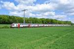 Bauarbeiten NBS; alle Zge werden via Stammstrecke Olten-Burgdorf-Bern umgeleitet: Bt 50 85 26-94 901-3 an der Spitze des IC 824 zwischen Lyssach und Hindelbank, 17.05.2014.