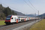 IC 2000 Steuerwagen Bt 50 85 26-94 939-3 fährt Richtung Bahnhof Tecknau.