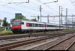 Bt (50 85 28-94 928-4 CH-SBB) mit Schublok Re 460 016-9  Rohrdorferberg Reusstal  als IR 2068 (IR 36) von Zürich Flughafen (CH) nach Basel SBB (CH) durchfährt den Bahnhof Pratteln (CH).