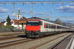 IC Steuerwagen Bt 50 85 28-94 983-9 durchfährt den Bahnhof Rupperswil.