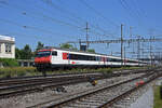 IC Steuerwagen Bt 50 85 28-94 917-7 durchfährt am 15.06.2022 den Bahnhof Pratteln.