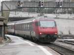 SBB - Steuerwagen Bt 50 85 28-94 946-6 bei der Ausfahrt aus dem Bahnhof von Schaffhausen am 01.01.2008