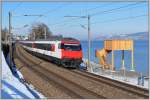 IC 567 nach Chur am Ufer des Zrichsees zwischen Wdenswil und Richterswil.