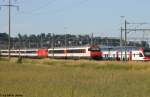 Bt 50 85 28-94 905-2 (Mitte: Re 460 015-1) am 1.7.2013 als IR 2138 bei der Unterhaltsanlage Oberwinterthur.