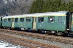 Ausrangierter Ex SBB 1 Kl.Personenwagen A 50 85 01-33 101-3 mit Anschrift CLASSIC RAIL abgestellt in St.Sulpice am 02.02.2007