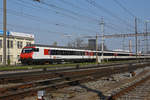 Bt 50 85 28-94 910-2 durchfährt den Bahnhof Pratteln.