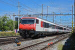 IC Steuerwagen Bt 50 85 28-94 963-1  durchfährt den Bahnhof Pratteln.