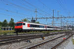 IC Steuerwagen Bt 50 85 28-94 935-9 durchfährt den Bahnhof Pratteln.