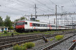 IC Steuerwagen Bt 50 85 28-94 968-0 durchfährt am 09.09.2024 den Bahnhof Pratteln.