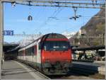 Ein EW IV Zusatzsteuerwagen am Schluss von IC 570 in Sargans.