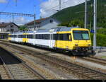 OeBB - ex Montafonerbahn Steuerwagen Bt 50 85 80-35 003-3 mit Triebwagen RBDe 4/4  94 85 7 560 003-6 abgestellt im Bhf.