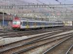 SBB - Einfahrender Regio im Bahnhof Olten am 31.10.2010