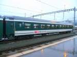 SBB - Personenwagen 2 Kl.  B 51 85 21-76 478-4 in Biel am 07.02.2009