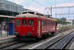 Nachschuss auf BDeh 2/4 23 der Rorschach-Heiden-Bergbahn (Appenzeller Bahnen AG) als S25 von Rorschach Hafen (CH) nach Heiden (CH), die den Bahnhof Rorschach (CH) auf Gleis 1 verlässt.
[10.7.2018 | 20:37 Uhr]