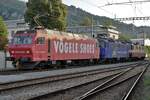 Der farbenfrohe OeBB Güterzug vom 13. August 2021.
DSF Re 456 094-2, + WRS Re 430-111 + TEE TR Re 421-393 in Balsthal kurz vor der Abfahrt nach Oensingen.
Fotostandort öffentlich zugänglich, Bildausschnitt Fotoshop.
Foto: Walter Ruetsch