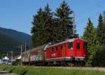 OeBB: Die Re 4/4 I 10009 mit den restlichen zwei Güterwagen am Hacken auf der Fahrt nach Balsthal am 10.