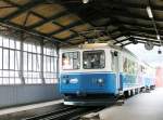 Triebwagen 12 der ARB bei der Einfahrt im Bahnhof Arth-Goldau am 22-7-2004