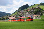 14. August 2019:
ABe 4/12 Nr. 1003  Alpfahrt  erreicht auf seiner Fahrt von Gossau nach Wasserauen gleich den Bahnhof Gonten.