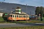 ASM BTI Aare Seeland mobil AG Biel-Täuffelen-Ins-Bahn: Be 4/4 302 + Fa 572 + Fa 571 + Fa 576 + Be 4/4 304, Zug 8238 Sutz-Finsterhennen, beim Verlassen des Anschlussgleises, Sutz, 20.