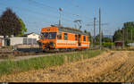 ASm-Rollbockbetrieb in Langenthal am 24. Juli 2019. Werktäglich fahren bis zu drei Zugspaare von der Güteranlage der ASm in die Industrie zu verschiedenen Anschlussgleisen. Die längste Strecke beträgt dabei ca. 1.5 km zum Anschlussgleis von Coop.<br>
Der De 4/4 121 in der Güteranlage Langenthal.
