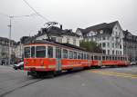 Be 4/4 301 und der Bt 153 am Bahnhof Solothurn. Die Aufnahme stammt vom 02.11.2011.
