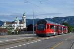ASm: Die Stadt Solothurn hat auch ein TRAM, da die ASm in Solothurn als Strassenbahn verkehrt. Be 4/8 115 vor der Kulisse der St. Ursen Kathedrale, dem Wahrzeichen von Solothurn am 25. Mai 2014.
Foto: Walter Ruetsch