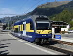 BOB - Einfahrender Regio aus Interlaken an der Front der Treibewagen ABDeh  322 im Bhf. Grindelwald am 28.09.2023