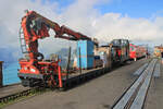 Brienz Rothorn Bahn: Der morgendliche Güterzug hat das Rothorn erreicht. Diesellokomotive 9 aus dem Jahr 1975. 3.August 2023 