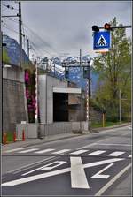 Die Züge der Centovallibahn FART/SSIF verlassen hier den unterirdischen Bahnhof in Domodossola(I) (10.04.2019)