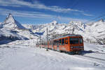 Bhe 4/8 3053 und Bhe 4/6 3083 bezwingen am 29.01.2017 die letzten Meter hinauf zum Gornergrat.