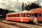 Der Be 4/4 N° 13  Leimbach  in Menziken Burg im September 1984.