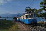 Châtelard VD, halt auf Verlangen, dies wird jedoch nicht angefordert und so fährt der MOB ABDe 8/8 4004 FRIBOURG, unterwegs als Regionalzug 2309 von Les Avants nach Montreux ohne Halt