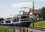 MOB GDe 4/4 mit PANORAMIC EXPRESS bei Chernex im Juni 1993.