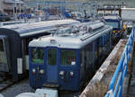 Montreux-Berner Oberland-Bahn/MOB.
Nach wie vor unentbehrlich ist das  ALTE EISEN  der MOB. Am 8. Januar 2020 präsentierte es sich zwar nur noch auf den hintersten Plätzen des Bahnhofs Zweisimmen.
BDe 4/4 3002, Baujahr 1944, mit Schneepflug für den Winterdienst bereit.
Foto: Walter Ruetsch 