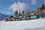 Bei Gstaad ist die MOB Ge 4/4 8004  Swiss Tainable  mit ihrem GoldenPass Express GPX 4074 auf dem Weg von Montreux nach Interlaken Ost, wobei die Ge 4/4 8004 in Zweisimmen von einer BLS Re 465 abgelöst wird. 

3. Januar 2025