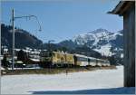 Es taut, als ich die MOB GDe 4/4 mit ihrem Goldenpass Panoramic Express 3115 von Zweisimmen nach Montreux bei Gstaad fotografieren konnte.